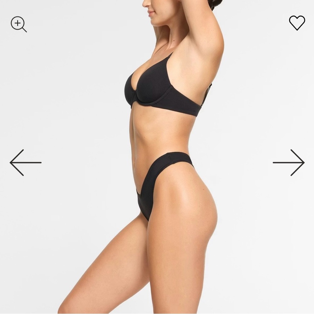 SKIMS cotton T-shirt bra